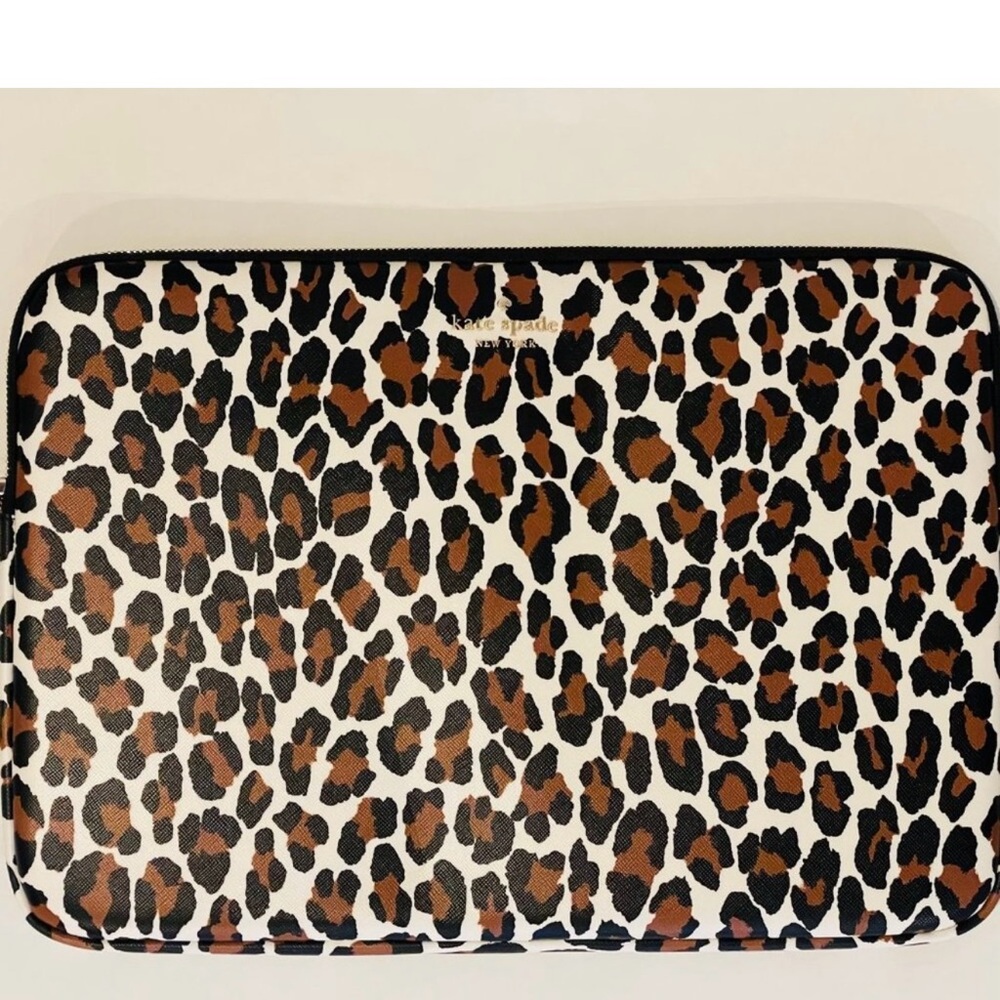 Kate Spade Leopard Print Laptop sleeve!